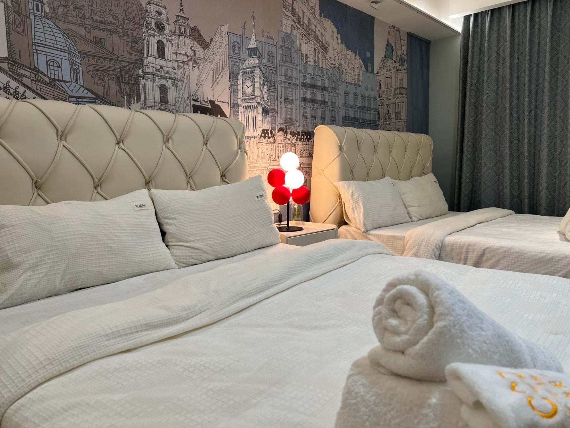 Luxurious European Style Penthouse Modern Apart Ment Cross City Of Dreams Okada Solaire Moa Airport Manila Exterior foto